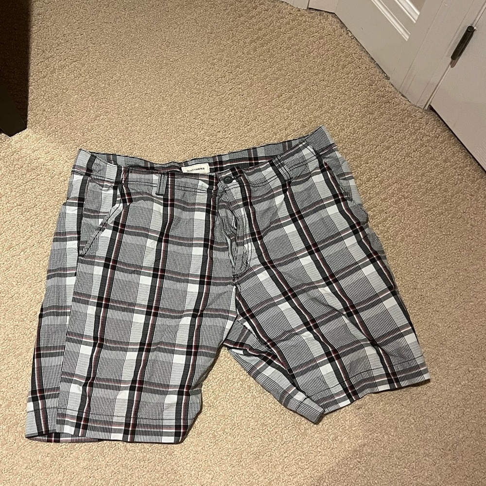 DENVER HAYES DRESS SHORTS